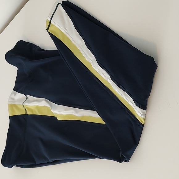 GAP leggings (2 for $15) - Picture 5 of 8